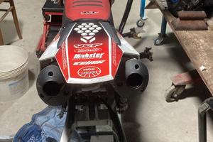 Pit bike