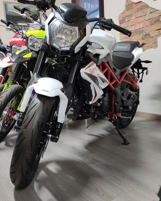 Benelli BN 125