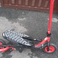 Monopattino basculante