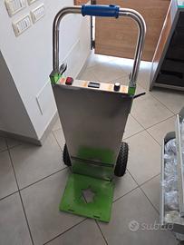 Carrello sali scale elettrico motorizzato