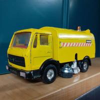 Camion spazzatrice Corgi
