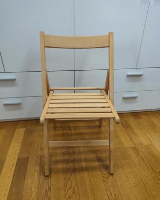  8 sedie in legno richiudibili 