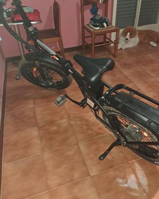 Bici con pedalata assistita