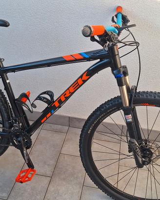 Trek Xcaliber 8