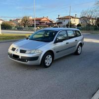 renault megan 1.4 136.mila km