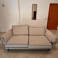 divano 2 posti