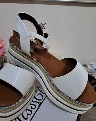 Scarpe da donna bianche