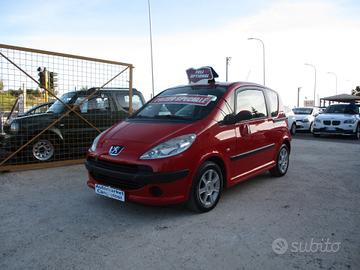 Peugeot 1007 1.4 B/Z OK NEOPATENTATI 2005