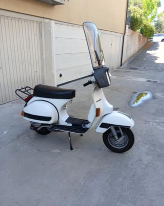 Vespa 125 px