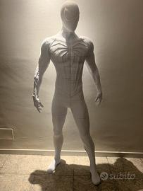 Statua di spiderman altezza naturale