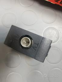 PRESA TV BTICINO L4202D