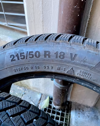 Continetal Winter 215/50 R18