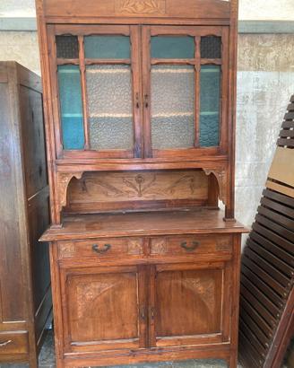 Credenza antica in legno