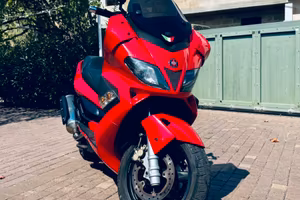 Scooter Gilera Nexus 500