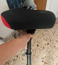 Sellino per bici e monopattino