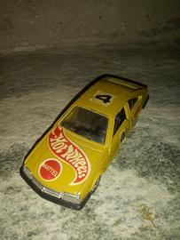 Opel Monza Hot wheels scala 1:43