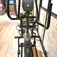 Ellittica Kettler Axos pari al nuovo