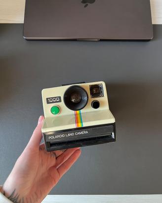 Polaroid Land Camera 1000