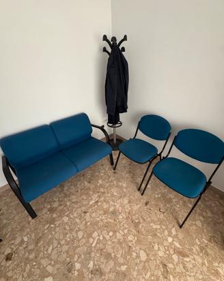 Divano poltrona sala attesa e x2 sedute clienti