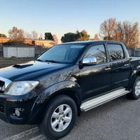 Toyota Hilux 3.0 d-4d Double Cab sr auto