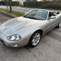 Jaguar XK8 cabriolet