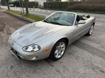 Jaguar XK8 cabriolet