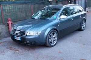 Audi a 4 station wagon