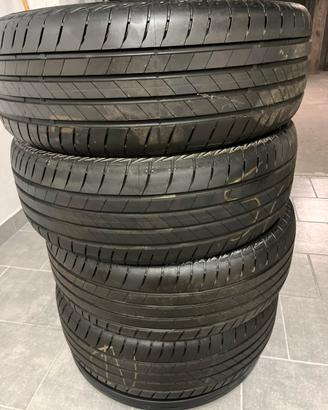 Pneumatici 235 55 R18 Bridgestone Qashqai Nissan