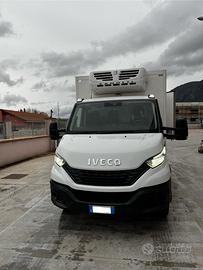 Furgone 60q isotermico con gruppo frigo