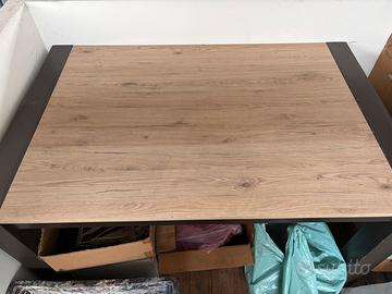 Tavolo allungabile in legno