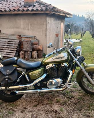 moto honda shadow of america 1100cc 