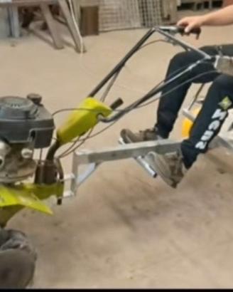 Carrello per trattore