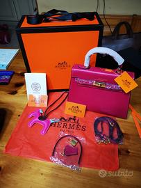 Borsa a mano tipo Kelly 28 di Hermes in pelle rosa
