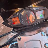 Suzuki gs 600