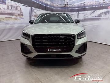 AUDI Q2 35 TDI S tronic Identity Black FULL-LED