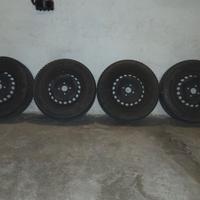 4 cerchi 4x100 con pneumatici invernali 175/65 R14