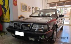 Lancia Thema 8.32 ferrari 32v 215cv