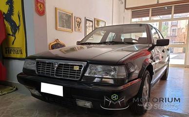 Lancia Thema 8.32 ferrari 32v 215cv