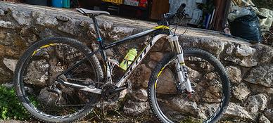 Mountain bike Scott Scale 