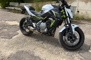 Kawasaki z650 2017