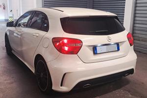 Mercedes A180d AMG Premium Night 