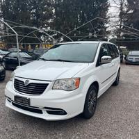 Lancia Voyager 2.8 Turbodiesel S 177 CV