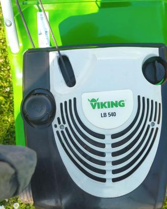 Motocoltivatore e arieggiatore