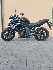 KAWASAKI ER6N 2010