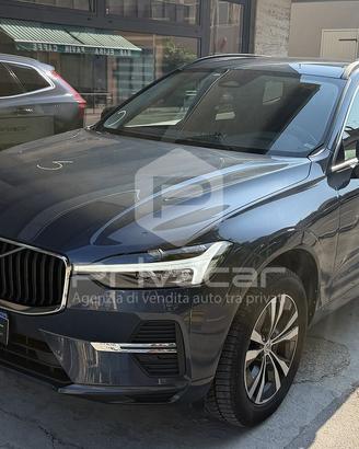 VOLVO XC60 B4 (d) AWD automatico Core
