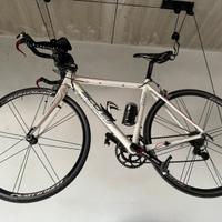 Bici corsa carbonio Scott addict r4
