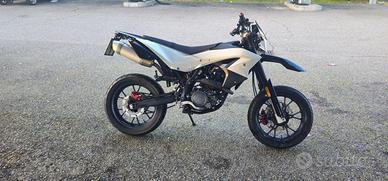 KSR MOTO TR 125 sm