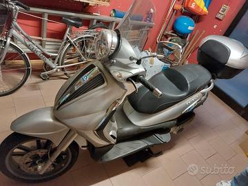 Piaggio Beverly 250 ie