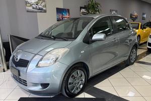 Toyota Yaris 1.3 5 porte Sol