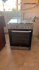 Cucina a gas Hotpoint